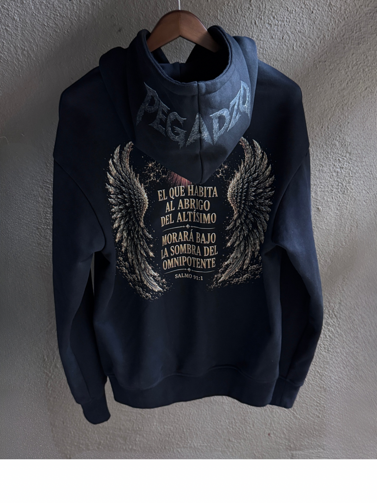 PEGADZO ESSENTIAL — Hoodie Salmo 91 (500 GSM)